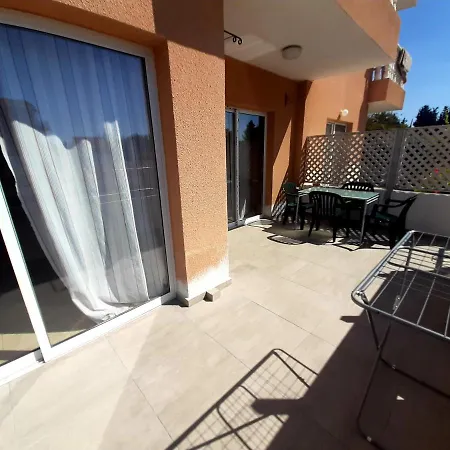 Cozy Ground Floor With Sunny Veranda * Pafos